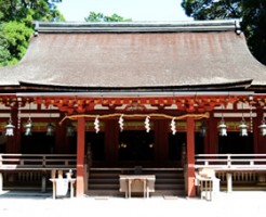 奈良県天理市の人気パワースポット 石上神宮